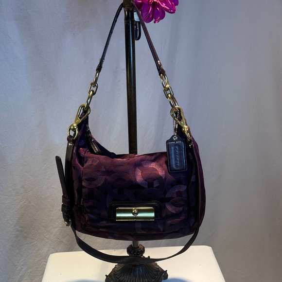 Coach Women's Shoulder Bag in Rich Purple with Gold Accents - Picture 1 of 15